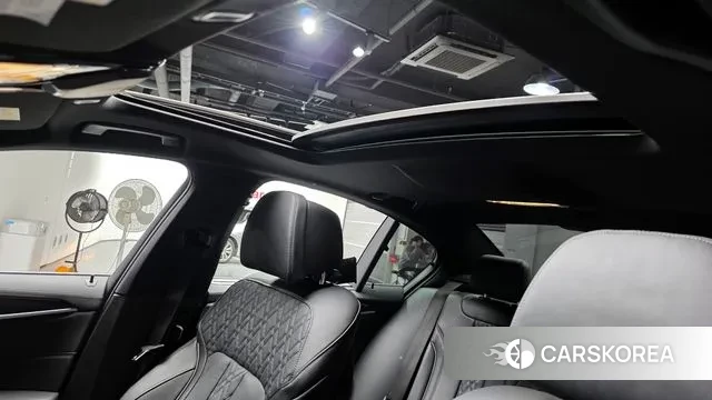 BMW 5 Series (G30) id 3344827 из Кореи 9