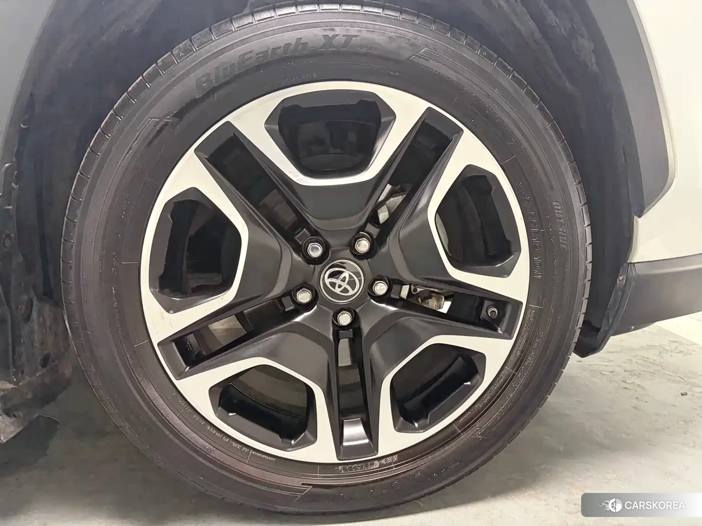 Toyota RAV4 id 4565310 из Китая 9