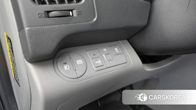 Hyundai The New Grand Starex id 4856109 из Кореи 9