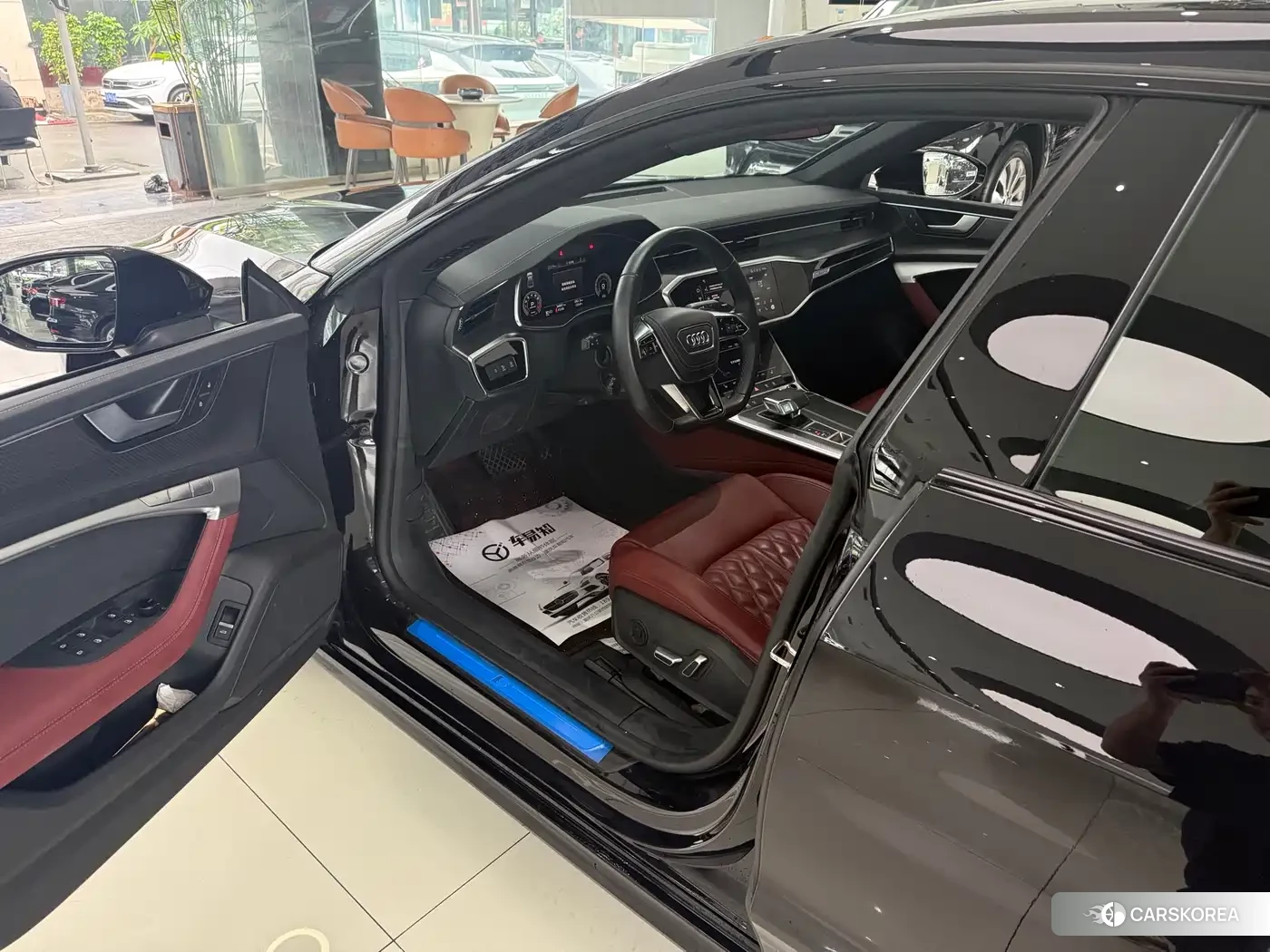 Audi A7L id 4599811 из Китая 9