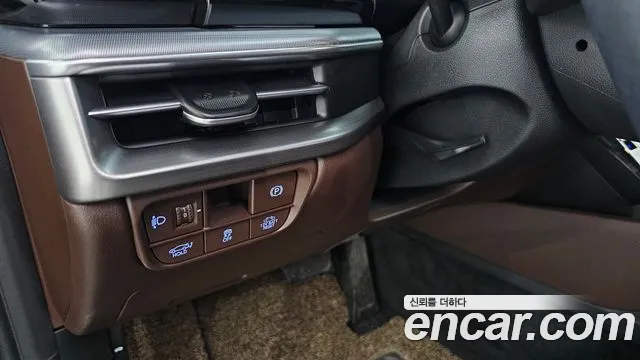 Hyundai Grandeur Hybrid (GN7) id 2712392 из Кореи 9