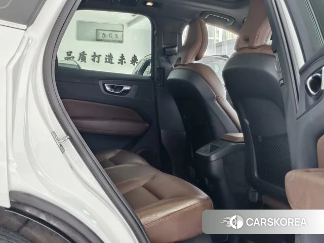 Volvo XC60 id 4213393 из Китая 9
