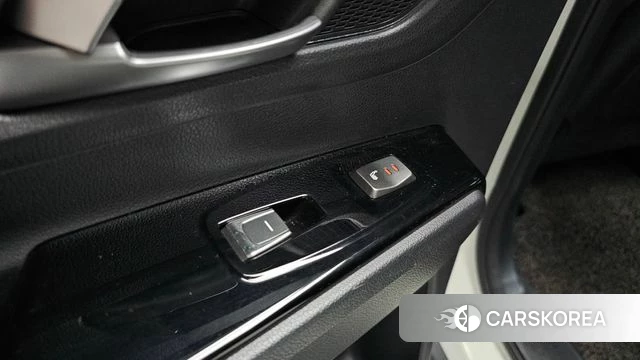 Ssangyong Beautiful Korando id 4356507 из Кореи 9