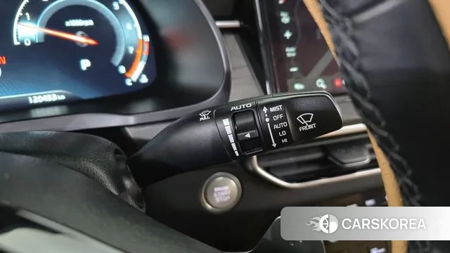 Kia K7 Premier id 3748077 из Кореи 9