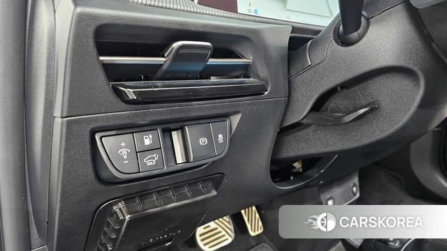 Kia EV6 id 3891587 из Кореи 9