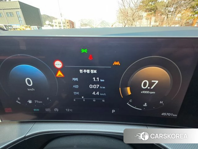 Hyundai Santa Fe (MX5) id 3817667 из Кореи 9