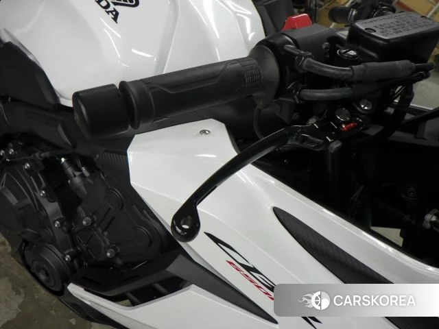 Honda CBR650R id 3947447 из Японии 9