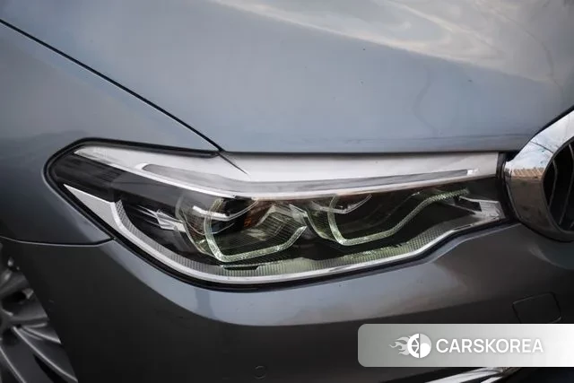 BMW 5 Series (G30) id 3754607 из Кореи 9