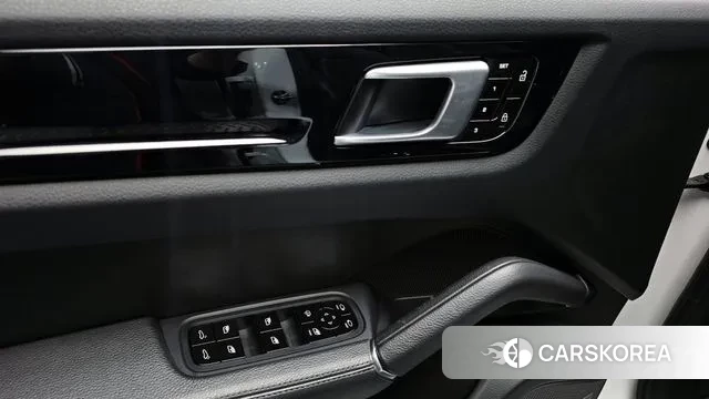 Porsche Cayenne (PO536) id 3612492 из Кореи 9