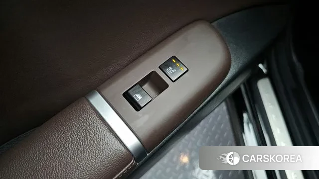Hyundai Grandeur Hybrid (GN7) id 3251708 из Кореи 9