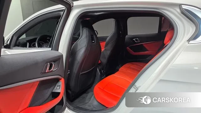 BMW 1 Series (F40) id 3007632 из Кореи 9