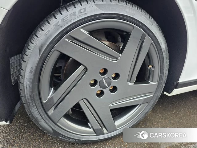 Genesis G90 (RS4) id 3865447 из Кореи 9