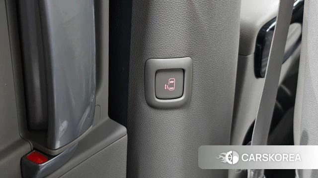 Kia The New Carnival id 3829346 из Кореи 9