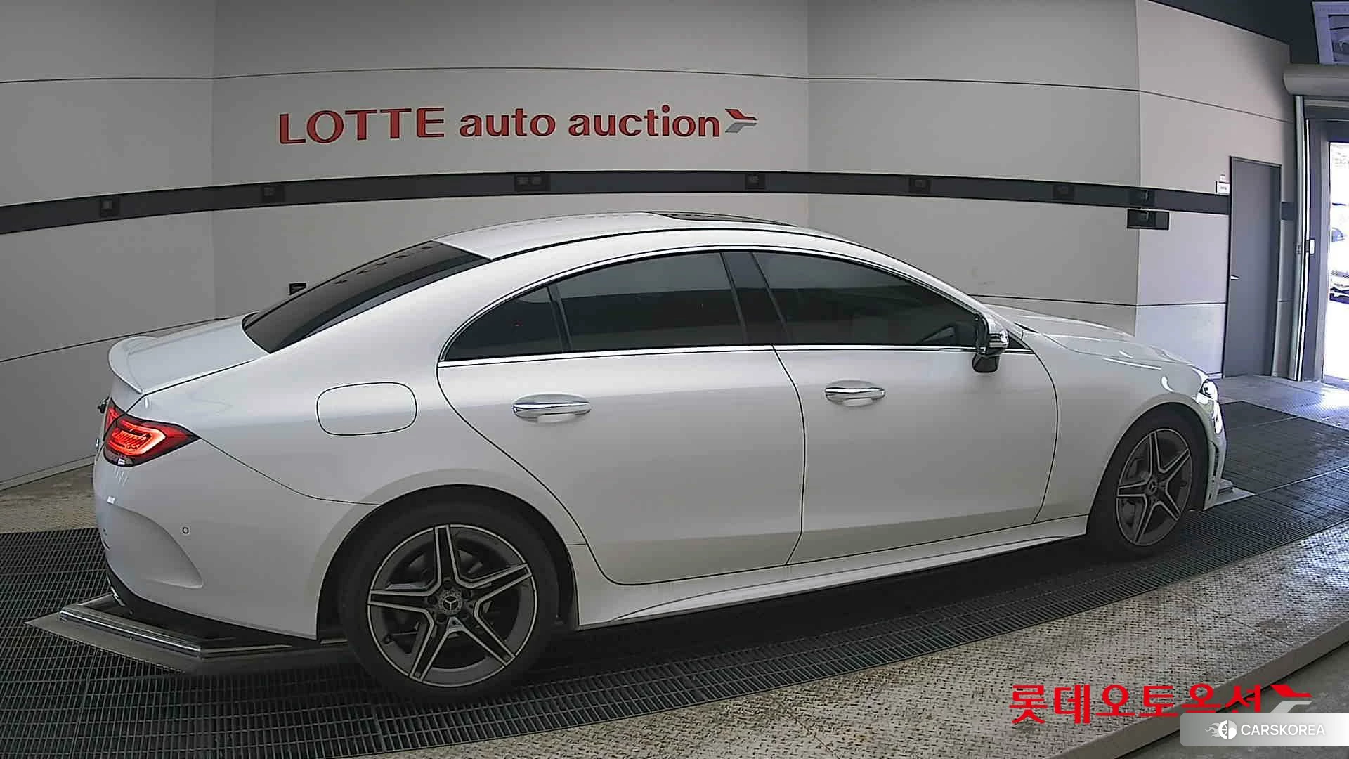 Mercedes-Benz Mercedes-Benz CLS300 d 4MATIC id 4296953 из Кореи 9