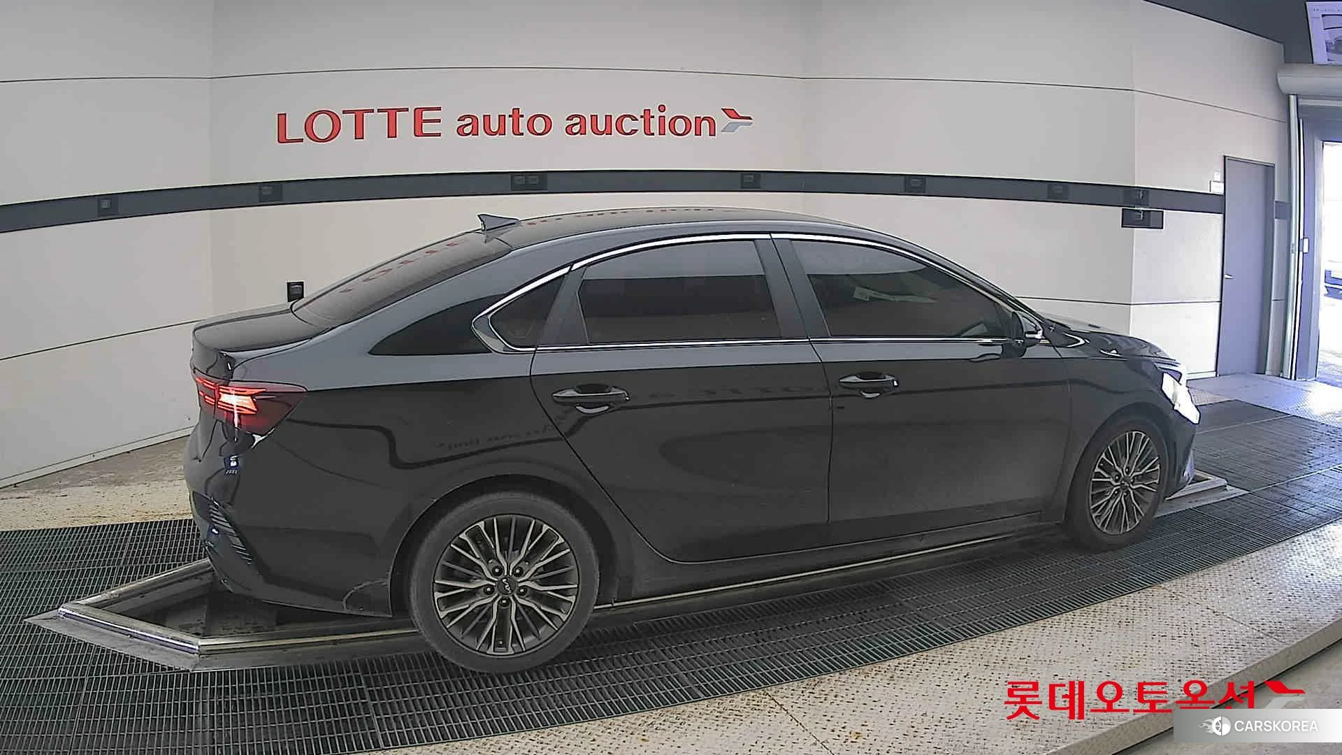 Kia K3 id 4902456 из Кореи 9