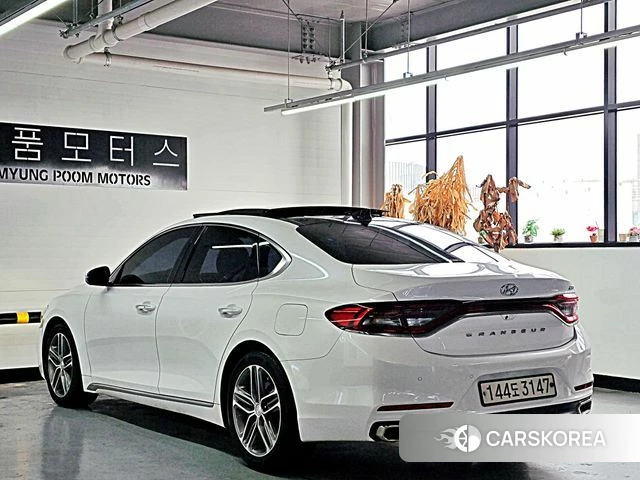 Hyundai Grandeur IG id 3889432 из Кореи 9