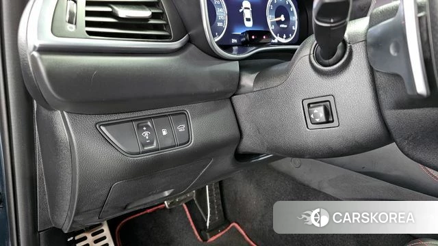 Genesis The New G70 id 4019453 из Кореи 9