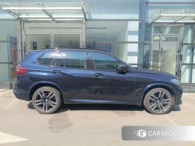 BMW X5 M id 4342048 из Китая 9
