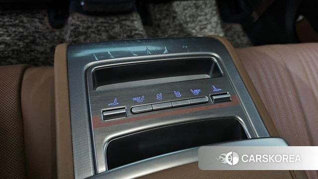 Hyundai Grandeur (GN7) id 3921514 из Кореи 9