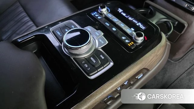 Genesis G90 id 3942801 из Кореи 9