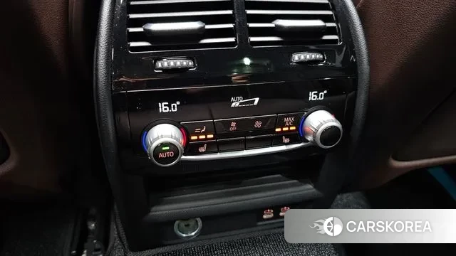 BMW 5 Series (G30) id 3033411 из Кореи 9