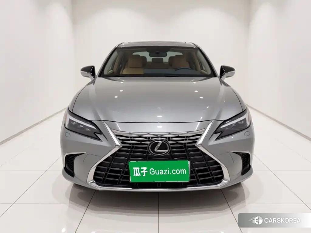 Lexus ES id 4617111 из Китая 9