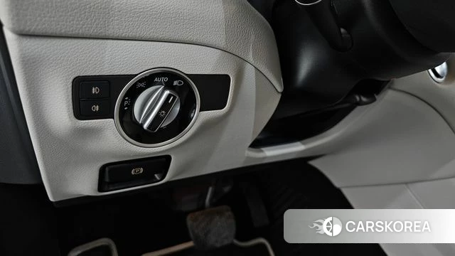 Mercedes-Benz GLA-Class X156 id 3924778 из Кореи 9