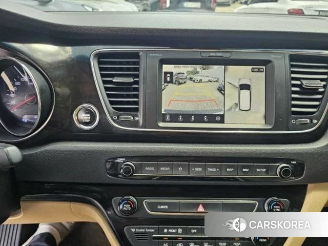 Kia The New Carnival id 4654207 из Кореи 9