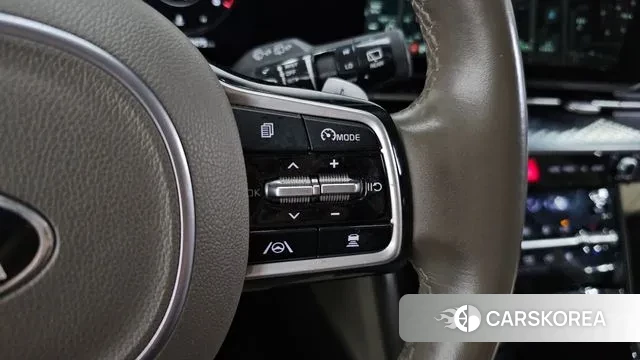 Kia Carnival 4th generation id 3573010 из Кореи 9