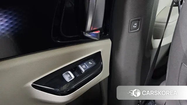 Kia Carnival 4th generation id 3610919 из Кореи 9