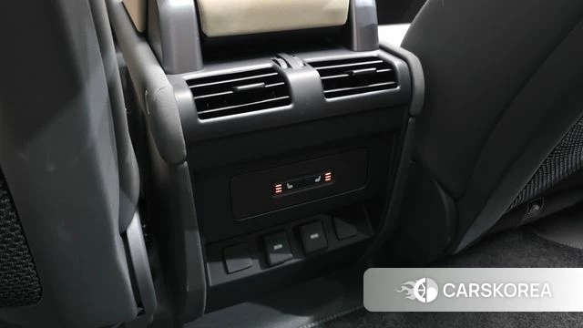 Land Rover Defender (L663) id 4243686 из Кореи 9