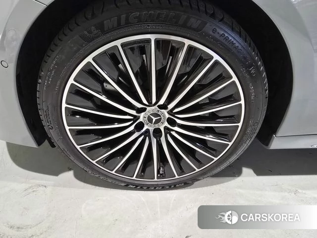 Mercedes-Benz E-Class W214 id 4706036 из Кореи 9