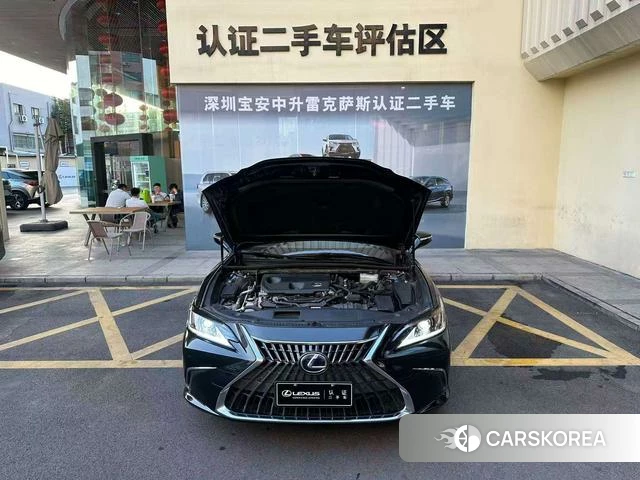 Lexus ES id 4307685 из Китая 9
