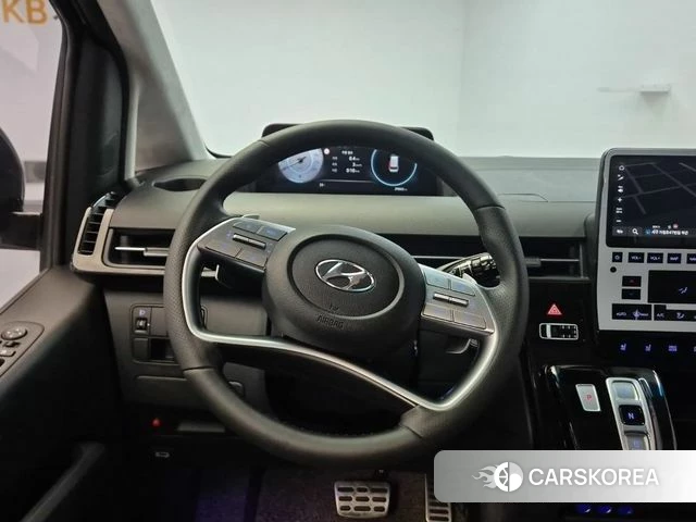 Hyundai Staria id 4392502 из Кореи 9