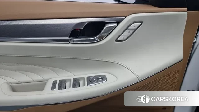 Hyundai The New Grandeur IG Hybrid id 2960195 из Кореи 9