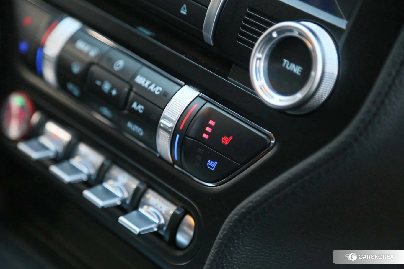 Ford Mustang id 4441078 из Китая 9