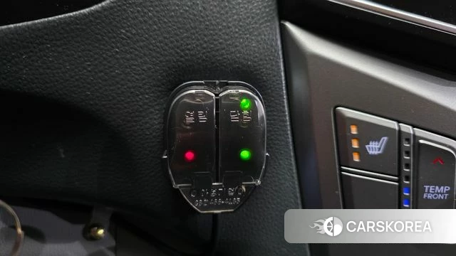 Hyundai The New Grand Starex id 4384935 из Кореи 9