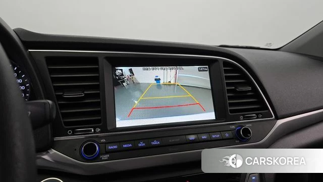 Hyundai Avante AD id 3925176 из Кореи 9