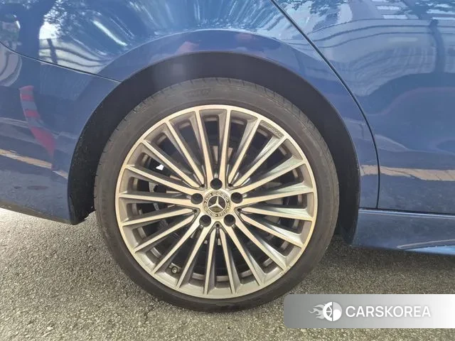 Mercedes-Benz C-Class W206 id 2959710 из Кореи 9