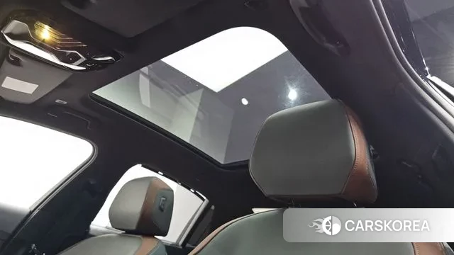 BMW 5 Series (G60) id 3732304 из Кореи 9