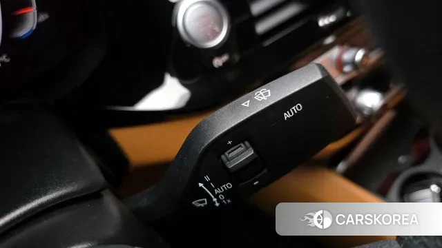 BMW 5 Series (G30) id 2979175 из Кореи 9