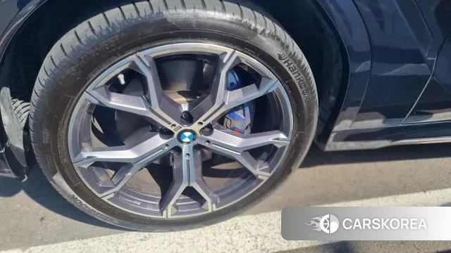 BMW X6 (G06) id 3788184 из Кореи 9