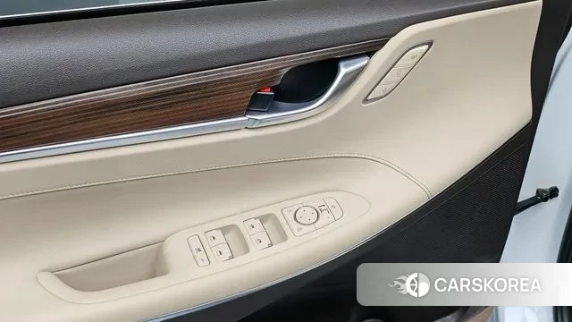 Hyundai Grandeur IG id 3019087 из Кореи 9