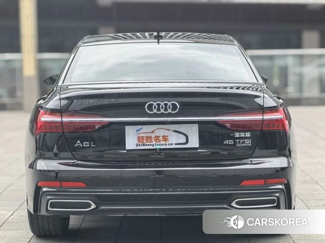 Audi A6L id 4290393 из Китая 9