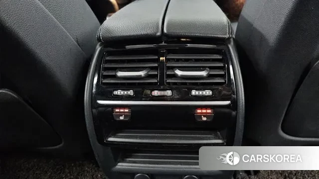 BMW 5 Series (G30) id 3449799 из Кореи 9