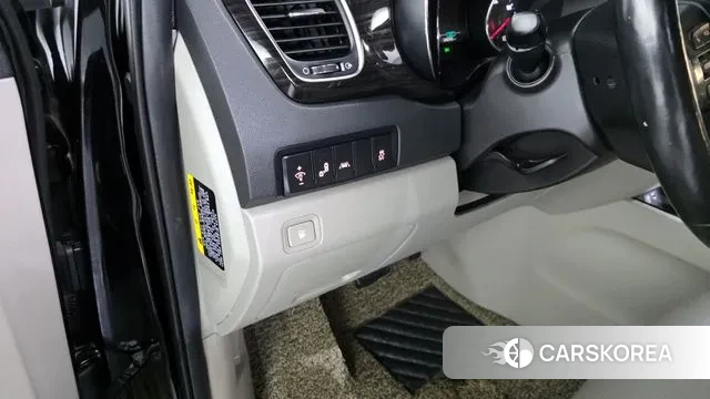 Kia The New Carnival id 3350574 из Кореи 9