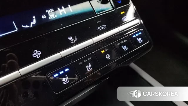 Hyundai Grandeur (GN7) id 3528882 из Кореи 9