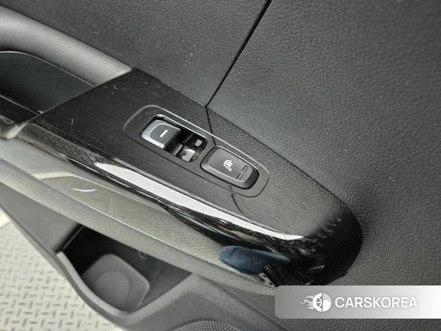 Kia Sportage The Bold id 4424880 из Кореи 9