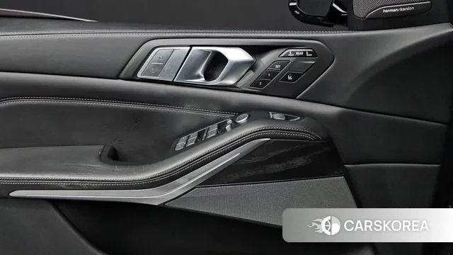 BMW X7 (G07) id 3727681 из Кореи 9