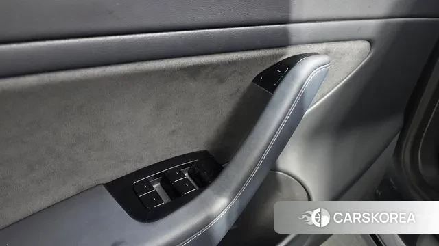 Tesla Model 3 id 3264540 из Кореи 9